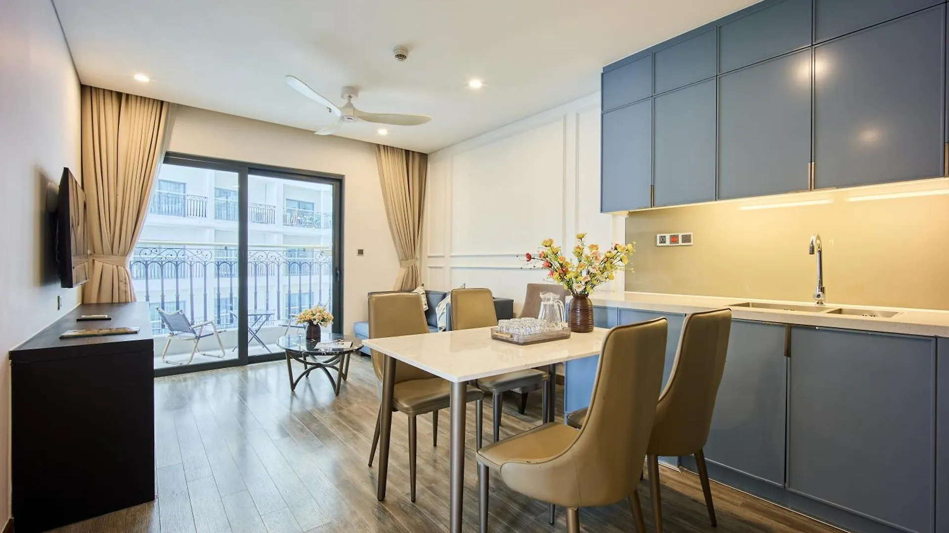 Danang Golden Bay - Ngan Apartment  Da Nang