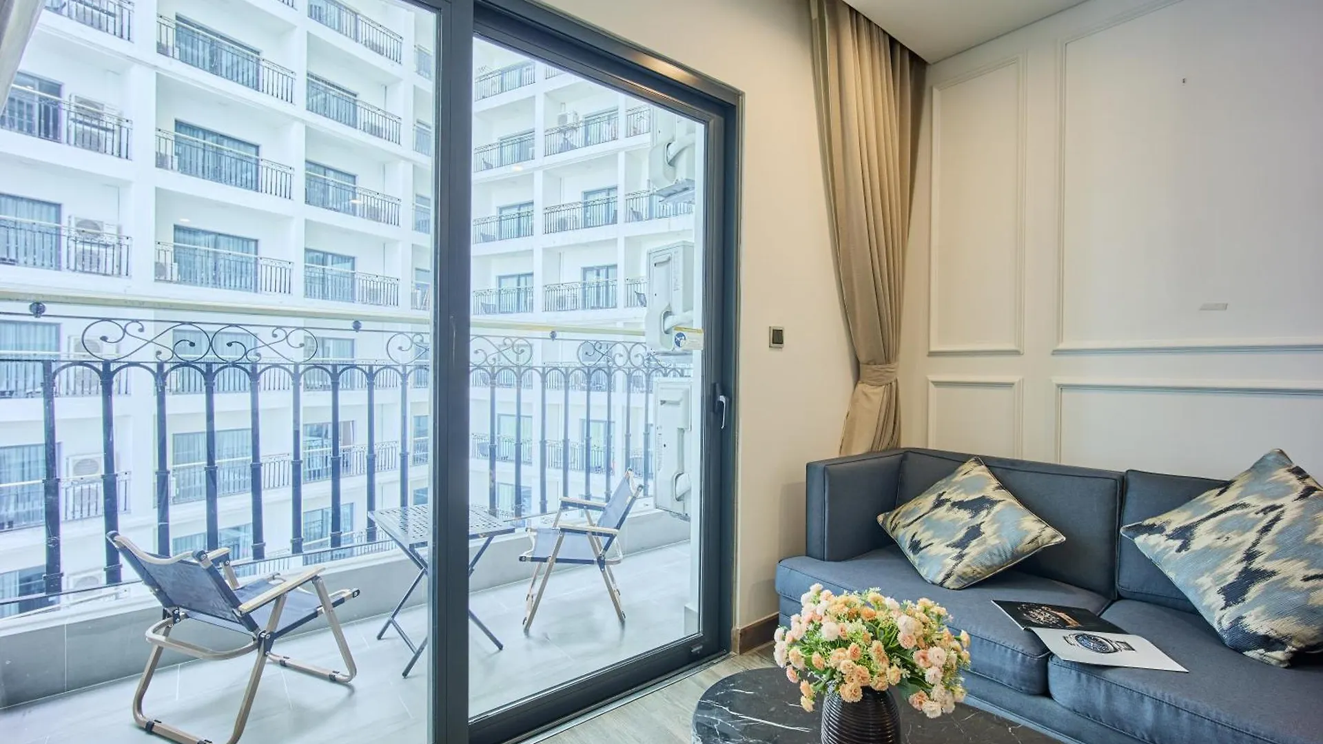 Danang Golden Bay - Ngan Apartment 0*, Da Nang