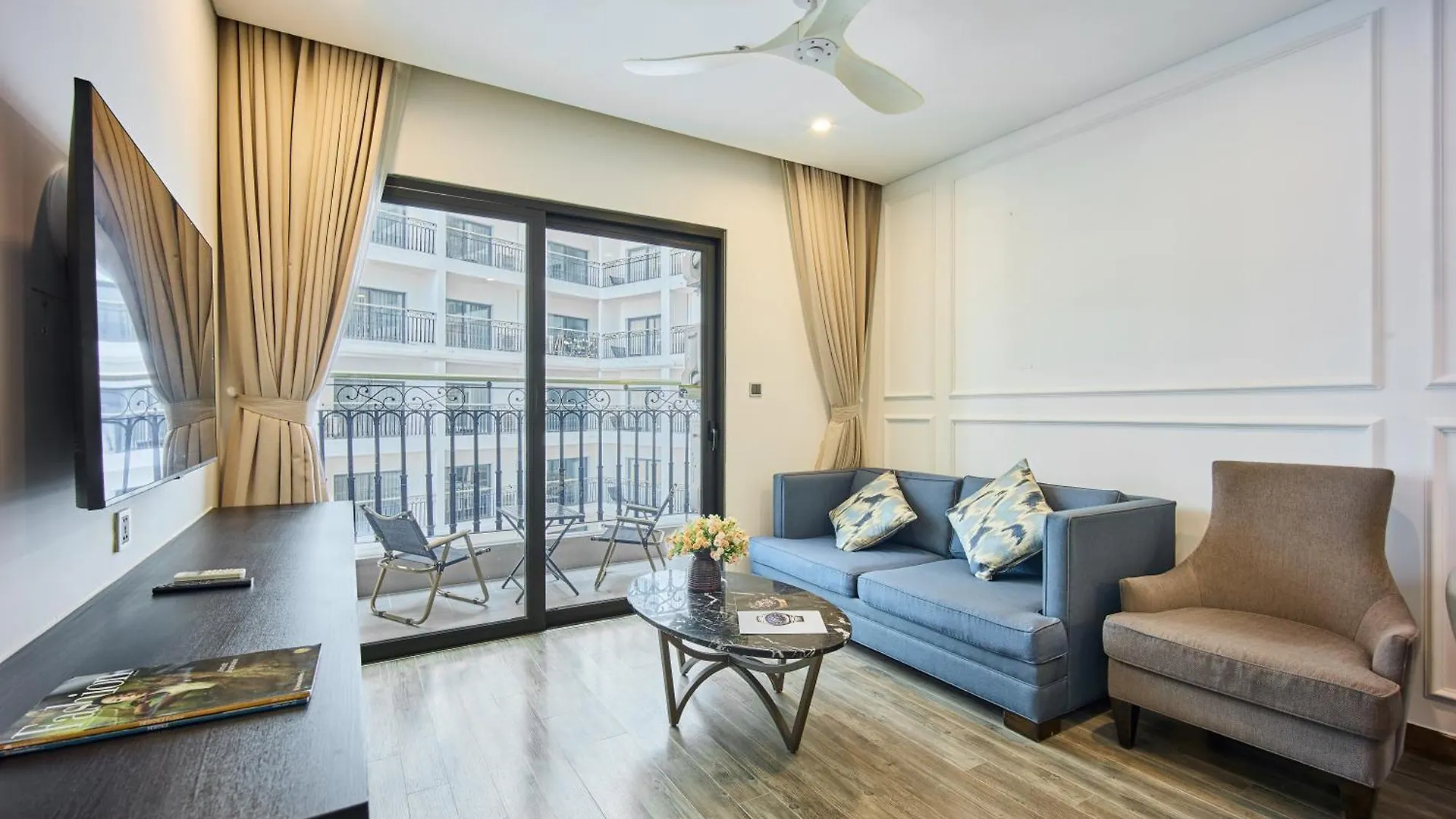 Danang Golden Bay - Ngan Apartment