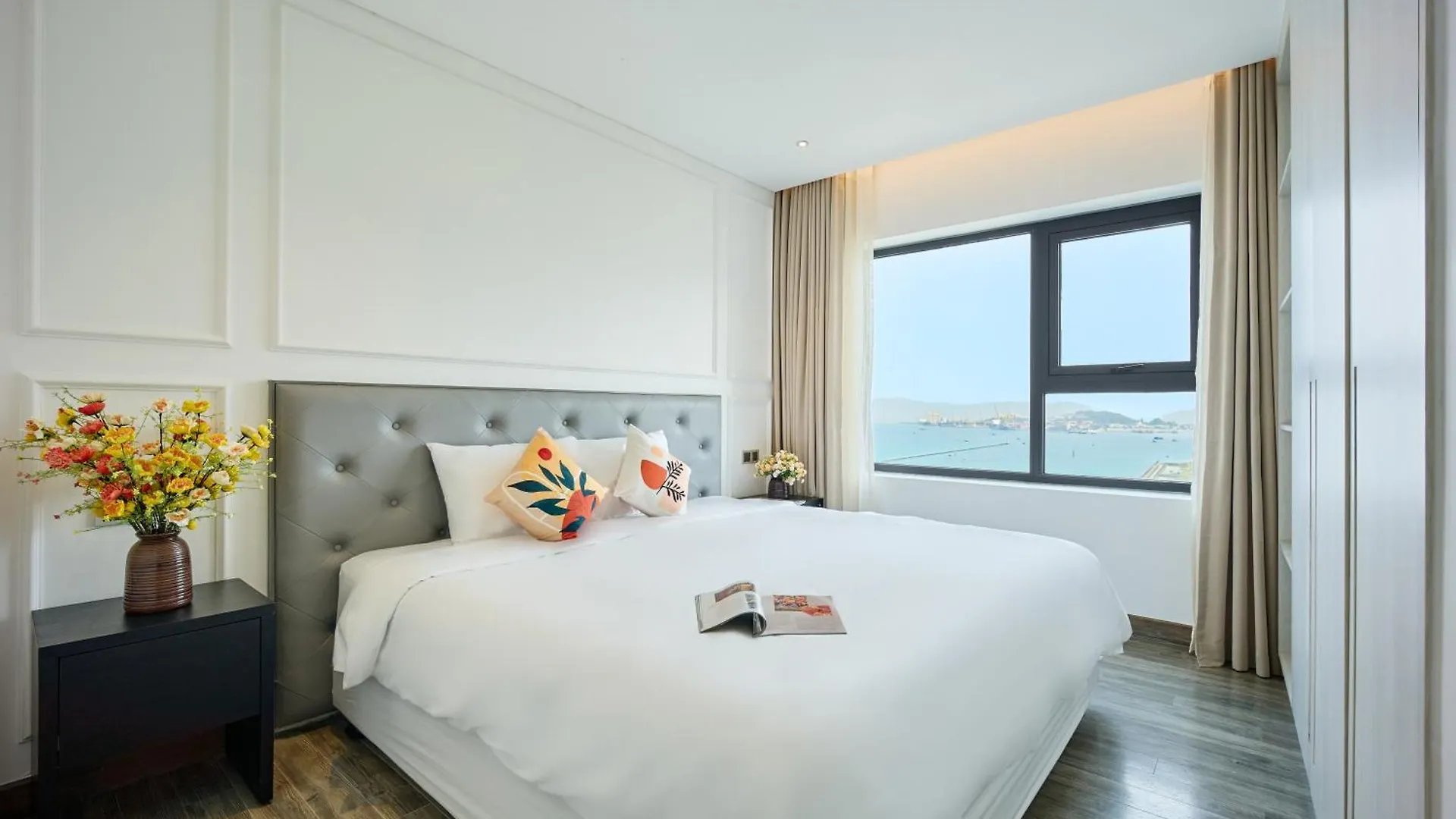Danang Golden Bay - Ngan Apartment