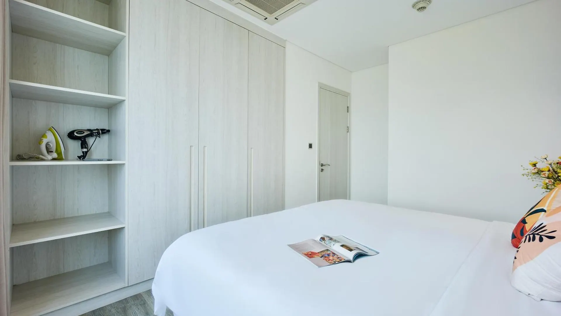 Danang Golden Bay - Ngan Apartment